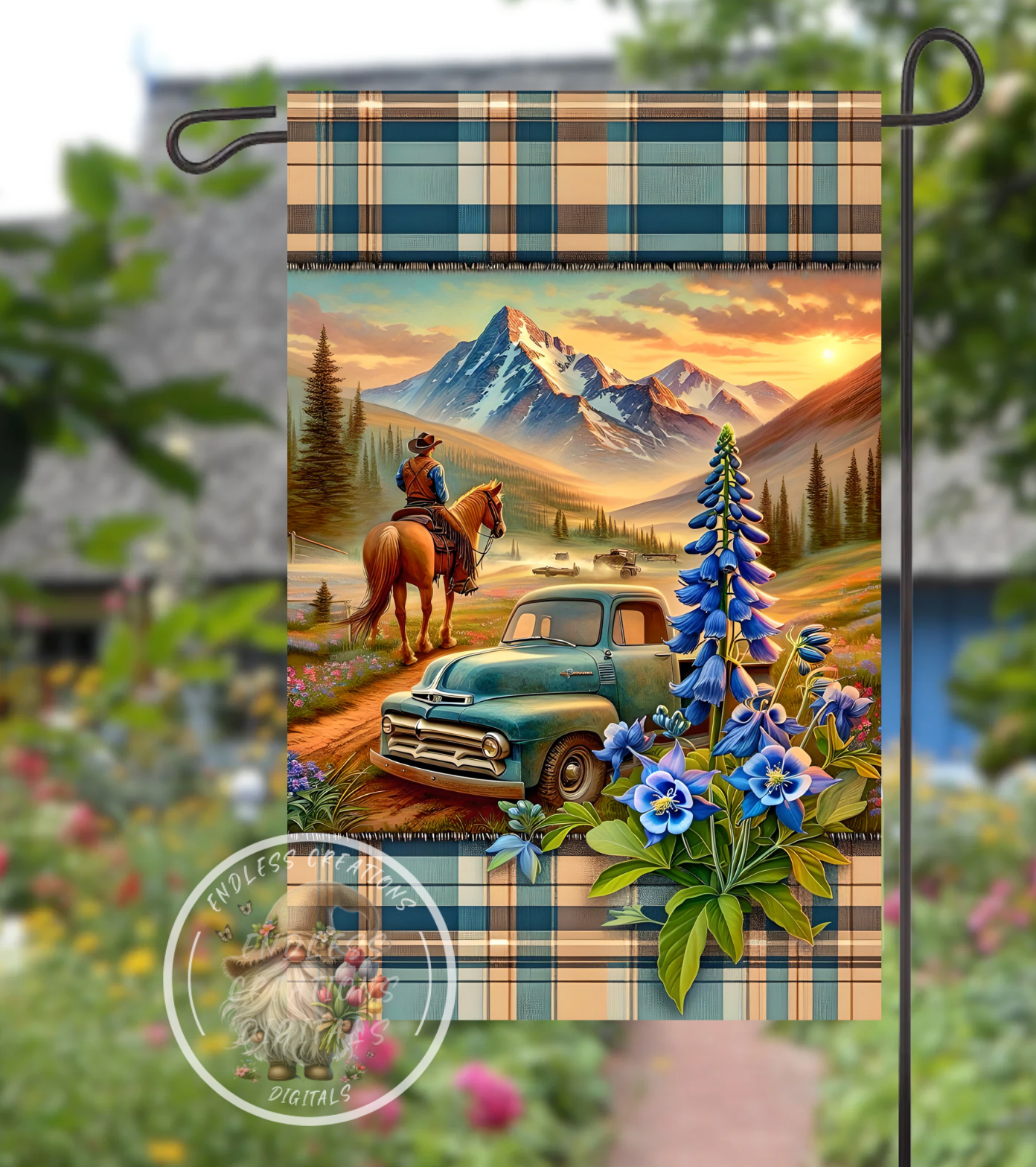 OLD BLUE TRUCK MOUNTAINS GARDEN FLAG