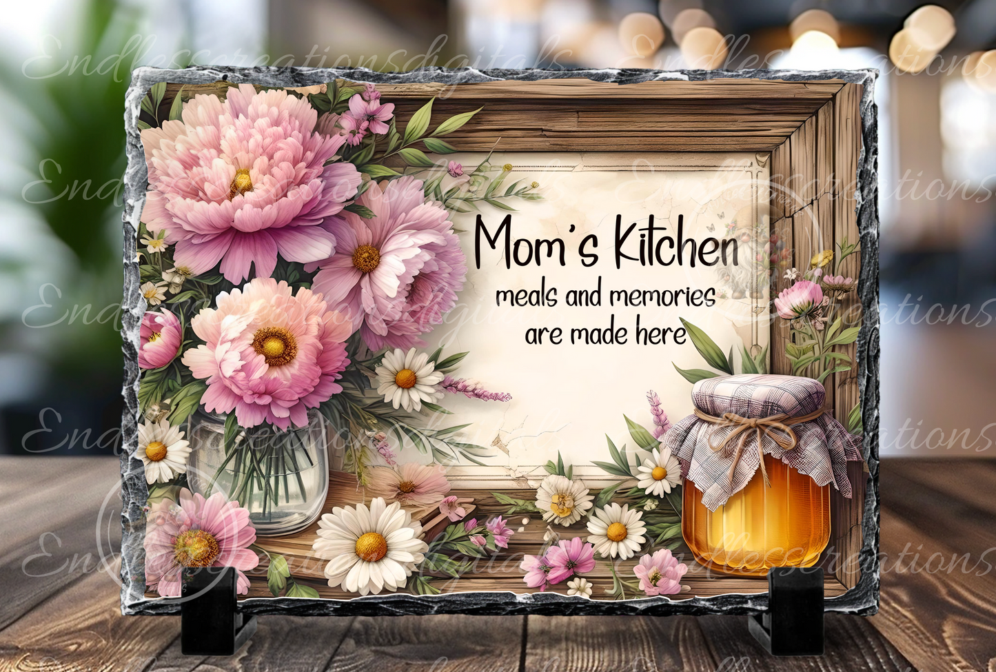 MOM'S KITCHEN CUTTING BOARD RECTANGLE