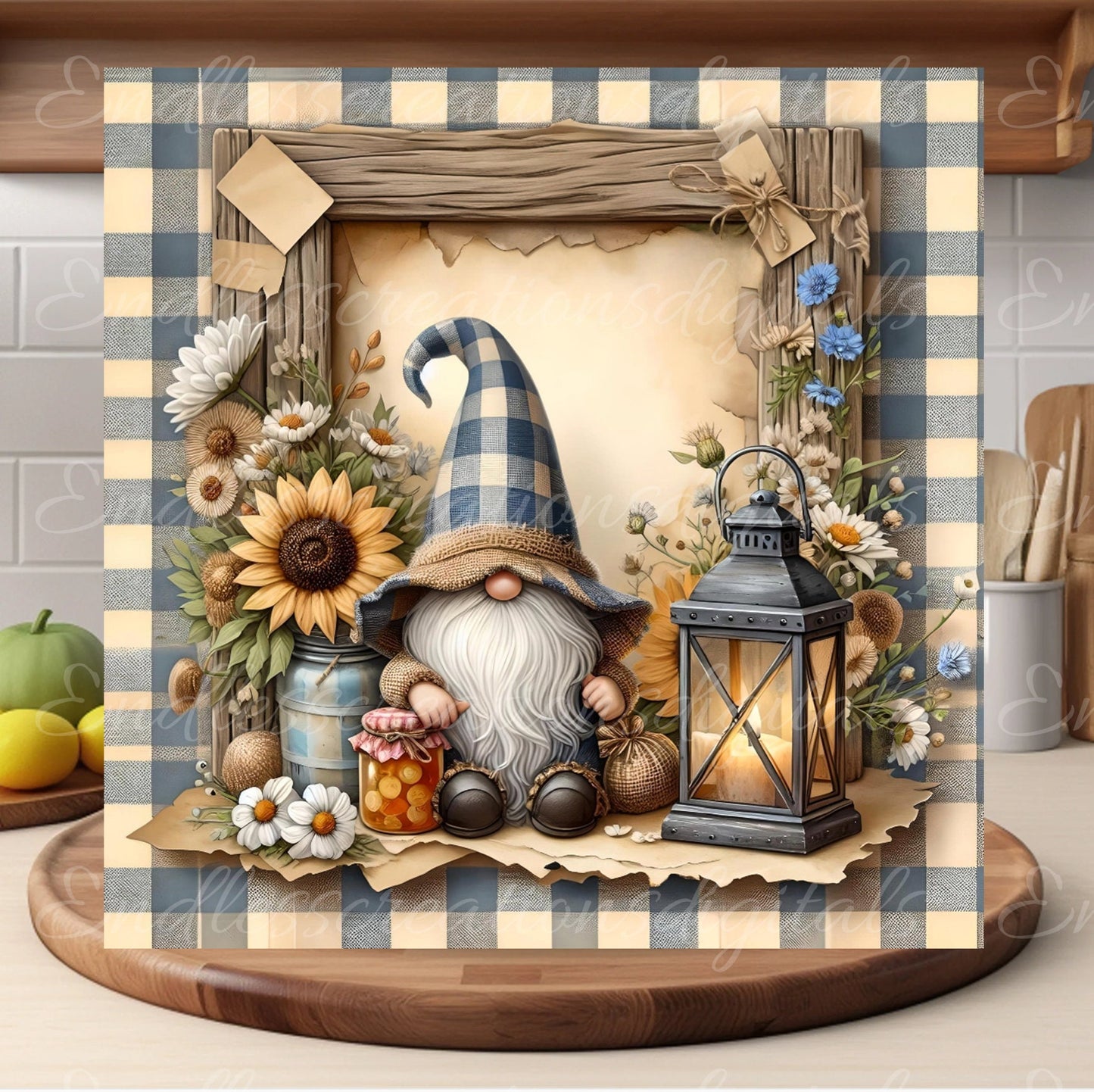 MOM'S KITCHEN SQUARE SUMMER/FALL CUTTING BOARD