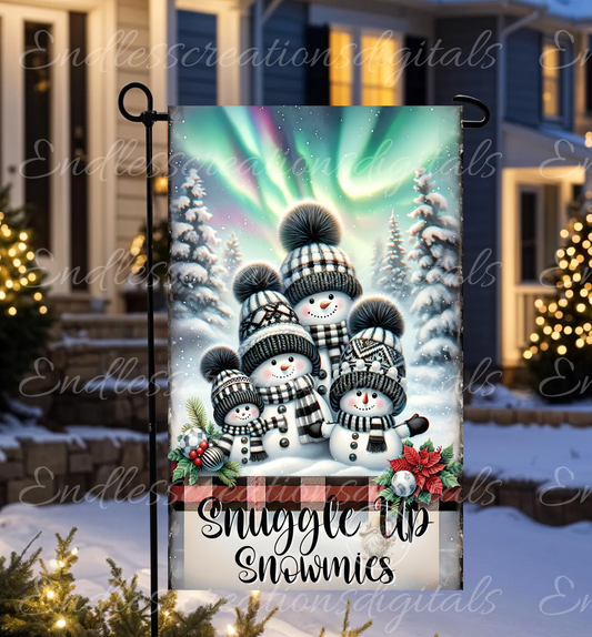 SNOWMAN FAMILY OF 4 GARDEN FLAG